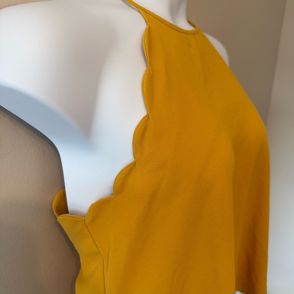 Mine Mustard Yellow Scalloped Lightweight Boho Tank Top Size Large - Picture 2 of 4